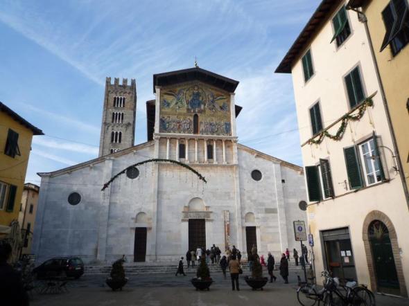 Foto de Lucca, Italia - Viajero y Jetlager Jesus