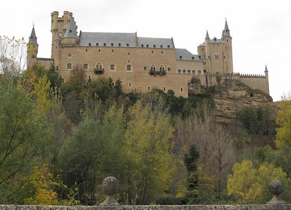 Foto de Segovia, acueducto y paseo junto al ro Eresma - Viajero y Jetlager Bosco Martin