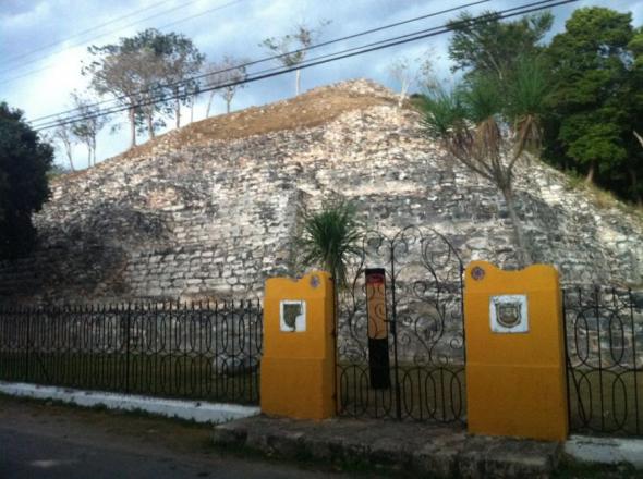 Foto de Buscando ruinas en la ciudad amarilla - Viajero y Jetlager DEstrella