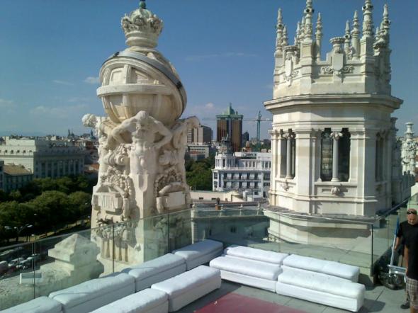 Foto de Terraza mirador del Palacio de Cibeles de Madrid - Viajero y Jetlager Ftima G.