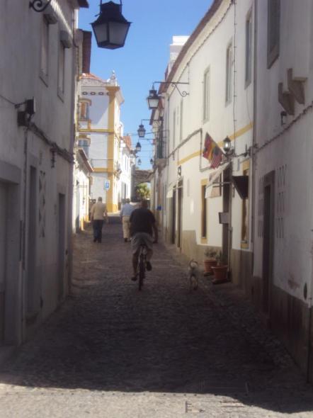 Foto de Visita a vora (Portugal) - Viajero y Jetlager Amalia Ruiz