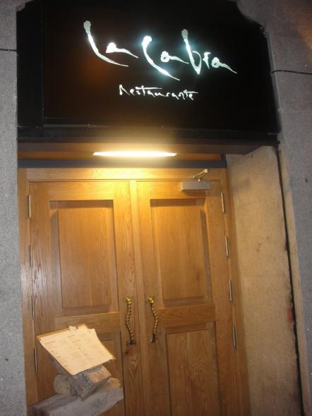 Foto de Nuevo restaurante en Madrid: La Cabra - Viajero y Jetlager Rosa