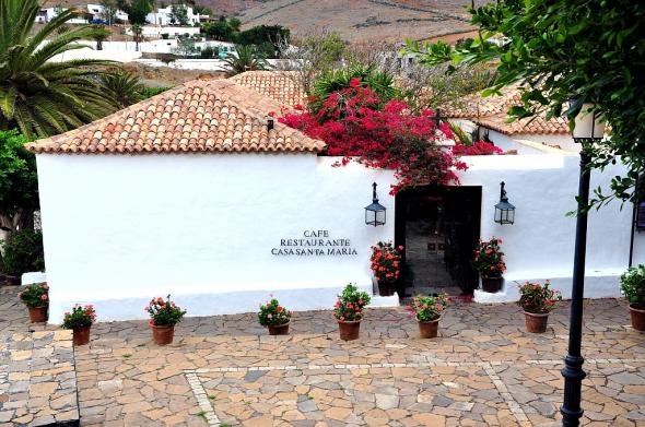 Foto de Casa de Santa Mara - Viajero y Jetlager Rosa