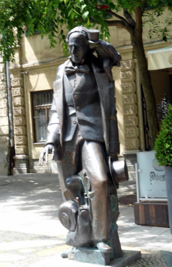 Foto de Bratislava y sus estatuas - Viajero y Jetlager Alba